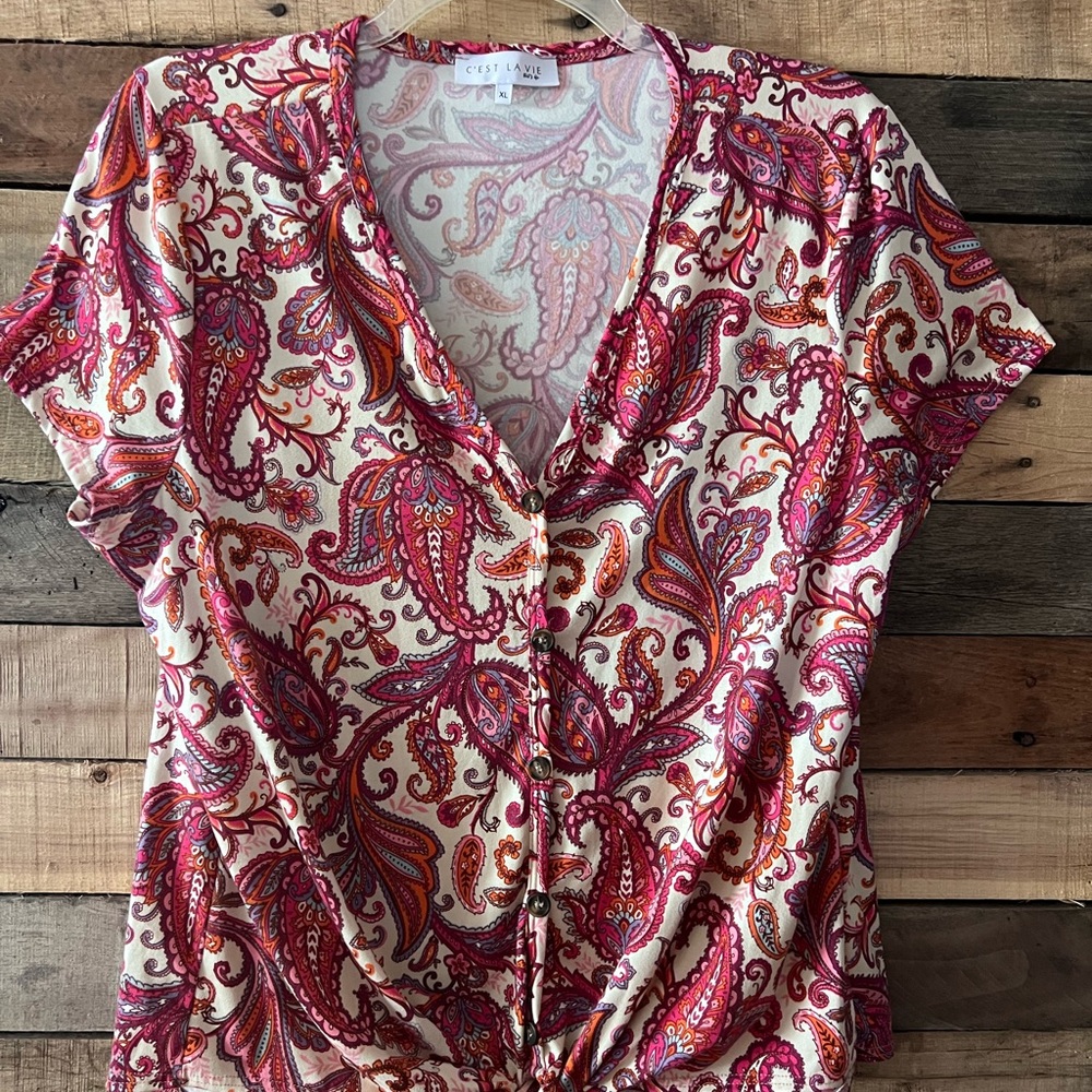Gorgeous Paisley Print Button-Up Top